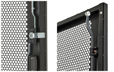 Шкаф телекоммуникационный напольный 19", 33U(600x800), ШТ-НП-М-33U-600-800-П-Ч, передняя дверь перфорация, черный ССД