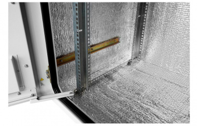 Шкаф климатический телекоммуникационный навесной ШКТ-НВ-2-18U-600-600 с крышей ССД